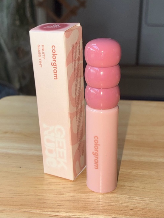 Colorgram Other - Colorgram Fruity Glass Tint #15 Satisfied Fig (Geek Nude) | Brand New Boxed